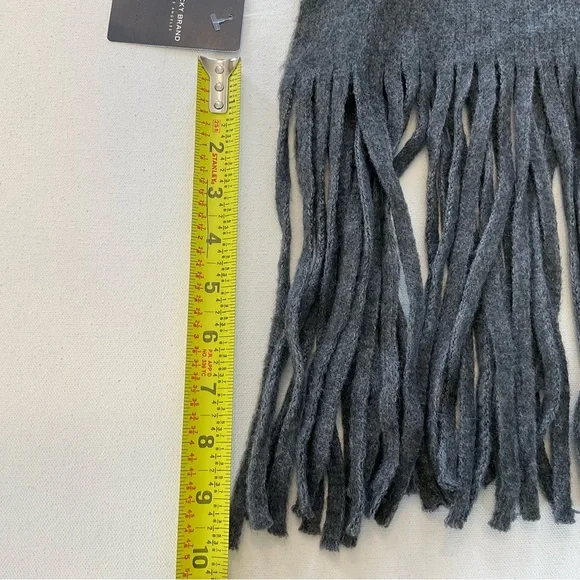 NWT Lucky Brand Charcoal Gray Soft Wide Winter Scarf Fringe Long - Picture 10 of 10